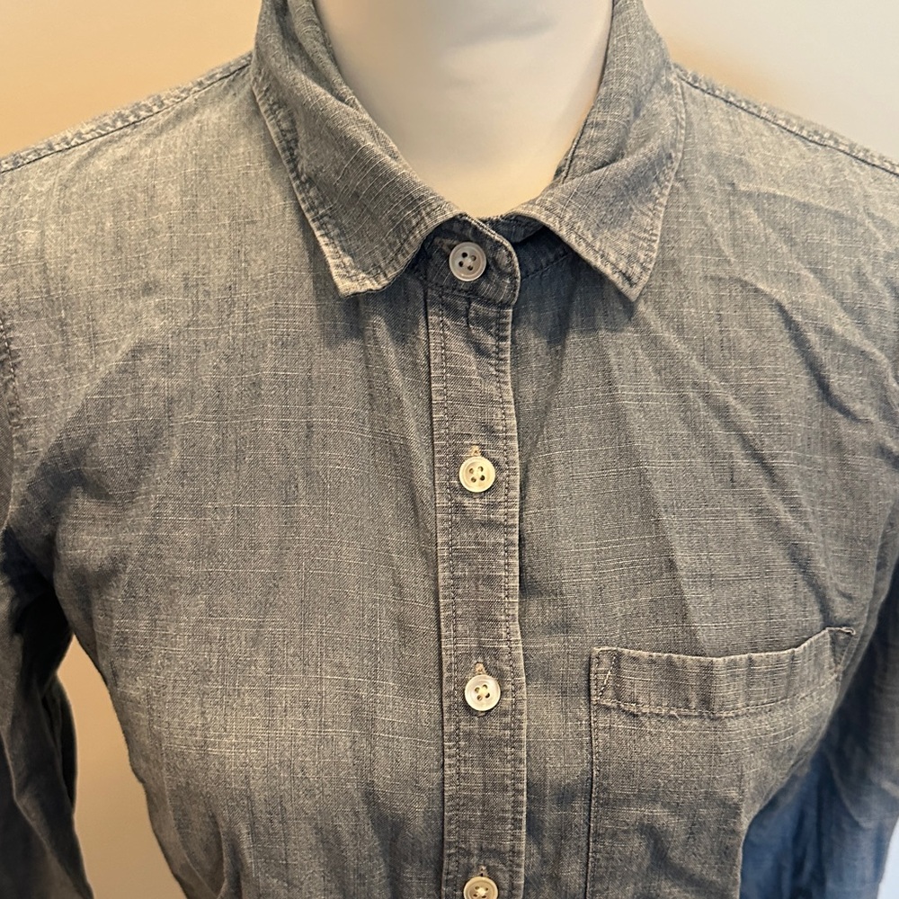 J. Crew Casual Blue Button Down Shirt - Picture 2 of 12